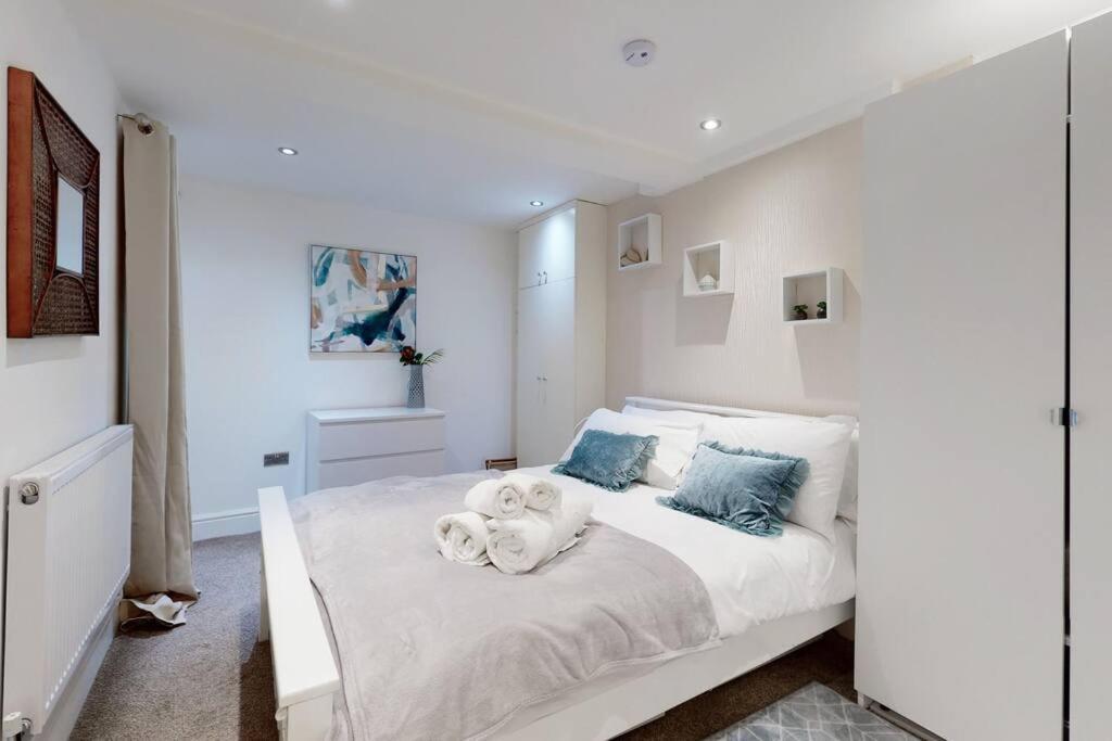 Lovely 2 Bedroom Apartment Near Highgate Station London Luaran gambar